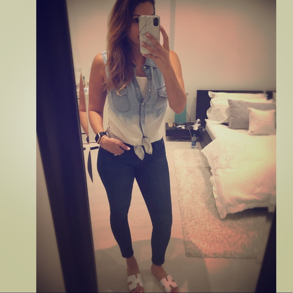 Ombré Denim Button Down Sleeveless Top
